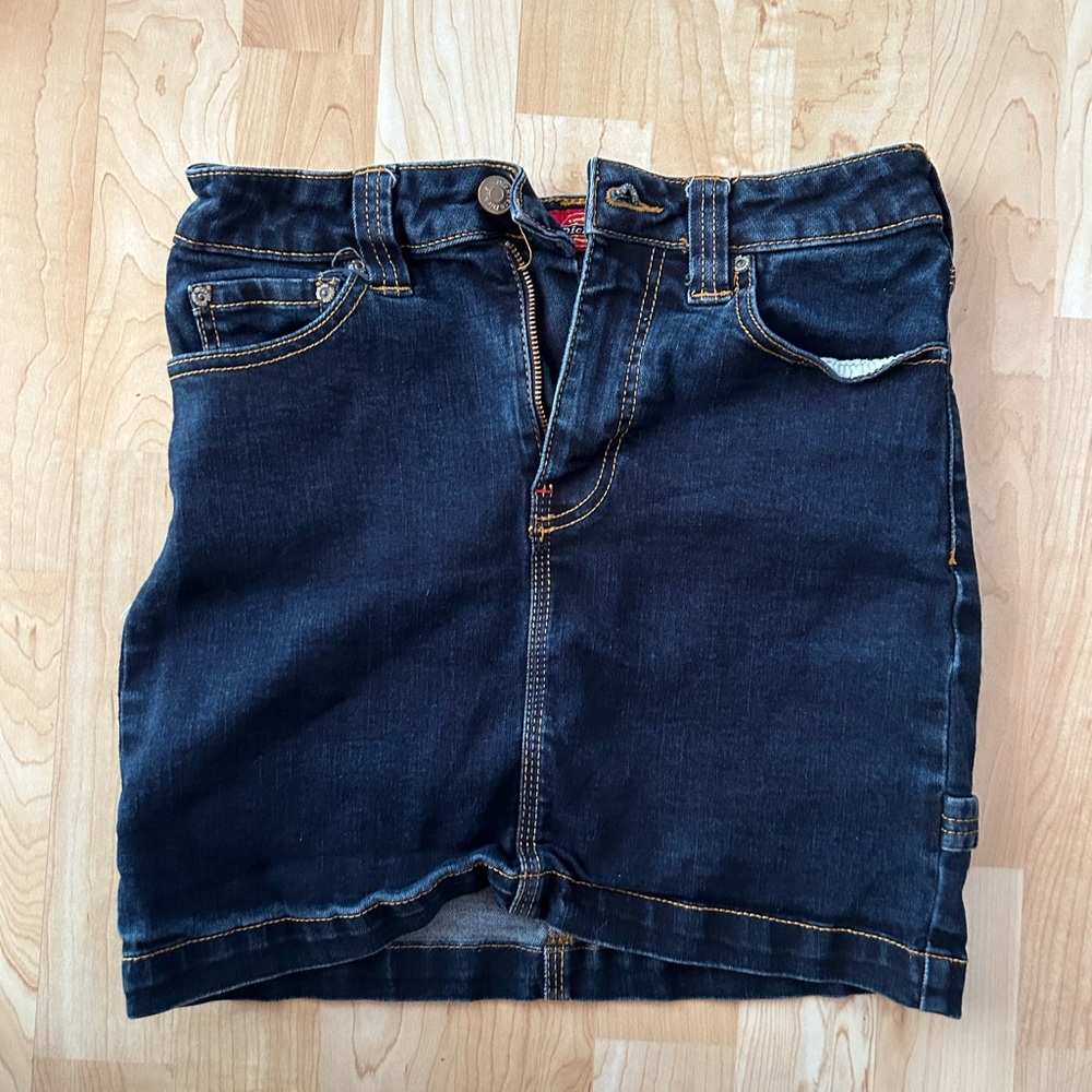 Dickies mini jean skirt